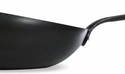 BK Black Steel Wokarang - Wokpan - Ø 30 Cm - Inductie -Maxwell & Williams winkel 550x146