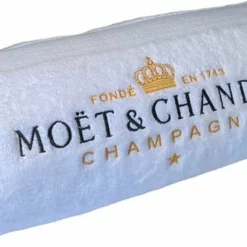 Moët & Chandon Giftset - Ice Imperial Ice Bucket, Small Bucket Met Ice Scoop, 6 Glazen, Handdoek - Luxe Wijnkoeler / IJsemmer En Champagneglas 6x - Strandhanddoek 9 Moët & Chandon Giftset - Ice Imperial Ice Bucket, Small Bucket Met Ice Scoop, 6 Glazen, Handdoek - Luxe Wijnkoeler / IJsemmer En Champagneglas 6x - Strandhanddoek -Maxwell & Williams winkel 550x326 1