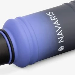 Navaris Fitness Drinkfles 1,3 Liter - Lichte Waterfles Van Roestvrij Staal Blauw - Grote Blauwe Waterfles RVS Voor Sport, Fitness, Yoga En Kamperen -Maxwell & Williams winkel 550x360 2