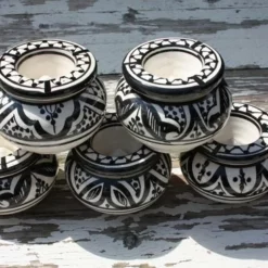 Cadeaubazaar.nl Asbak Zwart / Wit H 10 Cm Ø 15 Cm 12 Cadeaubazaar.nl Asbak Zwart / Wit H 10 Cm Ø 15 Cm -Maxwell & Williams winkel 550x366 46