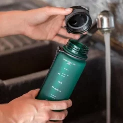 Drinkfles 650ml - Sport Bidon Drinkbus Luxe Hoge Kwaliteit - Groen - King Mungo -Maxwell & Williams winkel 550x366 61