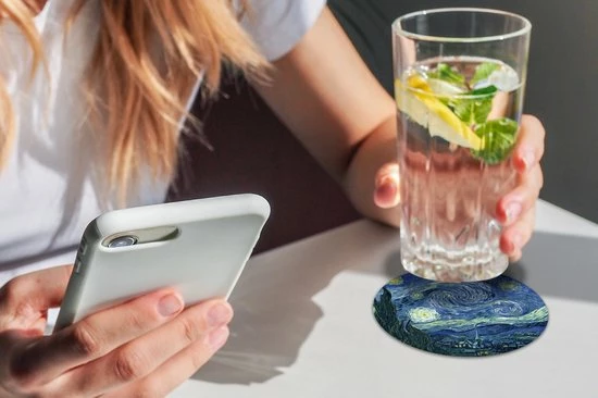 KitchenYeah Onderzetters Voor Glazen - Rond - Sterrennacht - Schilderij - Oude Meesters - Vincent Van Gogh - 10x10 Cm - Glasonderzetters - 6 Stuks 8 KitchenYeah Onderzetters Voor Glazen - Rond - Sterrennacht - Schilderij - Oude Meesters - Vincent Van Gogh - 10x10 Cm - Glasonderzetters - 6 Stuks - Afbeelding 6