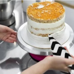 Ariko Slagroom Garneer Spuitzak Met 24 RVS Spuitmondjes – Herbruikbaar – Siliconen Spuit Zak Voor Decoratie Van Patisserie – Taartdecoratie – Rozetjes Opspuiten -Maxwell & Williams winkel 550x367 3