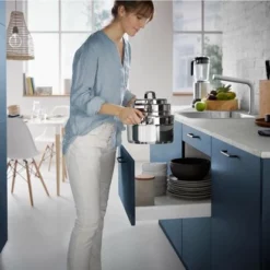 WMF Compact Cuisine Pannenset 4-delig - Kookpannen, Stoominzet, Mengkom 15 WMF Compact Cuisine Pannenset 4-delig - Kookpannen, Stoominzet, Mengkom -Maxwell & Williams winkel 550x415