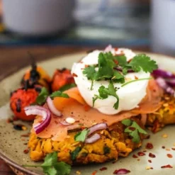 Sola Bestekset Montreux - Modern - 8 Persoons - 70 Delig - Zilverwit Edelstaal 18/10 - RVS - Zilver -Maxwell & Williams winkel 550x415 3