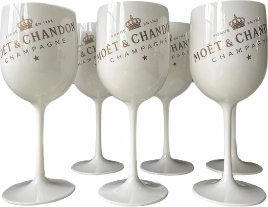 Moët & Chandon Giftset - Ice Imperial Ice Bucket, Small Bucket Met Ice Scoop, 6 Glazen, Handdoek - Luxe Wijnkoeler / IJsemmer En Champagneglas 6x - Strandhanddoek 6 Moët & Chandon Giftset - Ice Imperial Ice Bucket, Small Bucket Met Ice Scoop, 6 Glazen, Handdoek - Luxe Wijnkoeler / IJsemmer En Champagneglas 6x - Strandhanddoek - Afbeelding 4
