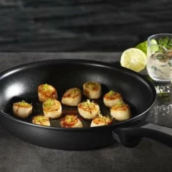 Tefal Expertise Koekenpan - Voor Alle Warmtebronnen Ook Inductie - Ø 24 Cm 11 Tefal Expertise Koekenpan - Voor Alle Warmtebronnen Ook Inductie - Ø 24 Cm -Maxwell & Williams winkel 550x428 1