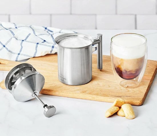 Silberthal - Melkopschuimer - Handmatige Melkopschuimer - 400 Ml - Zilver - Roestvrijstaal - Melkschuimer - Cadeau 8 Silberthal - Melkopschuimer - Handmatige Melkopschuimer - 400 Ml - Zilver - Roestvrijstaal - Melkschuimer - Cadeau - Afbeelding 6