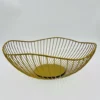 Maison Extravagante - Fruitschaal Nordic Gold - Goud - Decoratieve Schaal - Fruitmand - Ø26cm - Aluminium Draad 2 Maison Extravagante - Fruitschaal Nordic Gold - Goud - Decoratieve Schaal - Fruitmand - Ø26cm - Aluminium Draad -Maxwell & Williams winkel 550x532