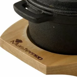 Bergner Masterpro - Mini Stoofpan - Met Serveerplank - Gietijzer -Maxwell & Williams winkel 550x539 2