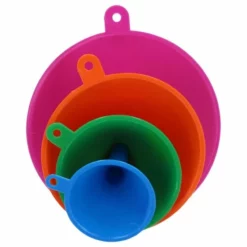 Merkloos Premium 4-Delige Trechter Set – 11cm, 9 Cm, 7 Cm, 5,5 Cm | Trechters In Verschillende Formaten Met Hoge Rand | Olie Zuur En Brandstofbestendig | Multicolor | Voor Snelle Overdracht Van Vloeistoffen, Olie, Water En Droge Stoffen En Poeders | Voor Gebr -Maxwell & Williams winkel 550x550 123