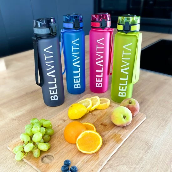 BELLAVITA Drinkfles - Blauw - Waterfles - Drinkfles Volwassenen - Drinkfles Kinderen - Fles - 1 Liter - 1000ml - Tritan - Fruitfilter - Filter - Black Friday - Sinterklaas - Kerst - BPA-vrij - 100% Lekvrij 8 BELLAVITA Drinkfles - Blauw - Waterfles - Drinkfles Volwassenen - Drinkfles Kinderen - Fles - 1 Liter - 1000ml - Tritan - Fruitfilter - Filter - Black Friday - Sinterklaas - Kerst - BPA-vrij - 100% Lekvrij - Afbeelding 6