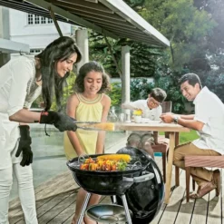 Weber Compact Kettle - 47cm - Zwart -Maxwell & Williams winkel 550x550 225