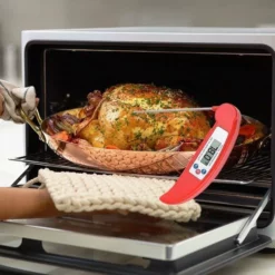 Gohh® Gohh Digitale Vleesthermometer - Kookthermometer - Suikerthermometer - Inklapbare Sonde - BBQ Thermometer - LCD Scherm - Meter Tot 300 °C - Rood -Maxwell & Williams winkel 550x550 389