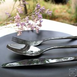 House Of Husk Reisbestek - Reis Bestekset - Chopsticks - Metalen Rietjes Met Borstel - Lepel - Vaatwasserbestendig - RVS - 7 Delig - Zwart -Maxwell & Williams winkel 550x550 605