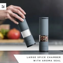 LARS NYSØM Zout- En Pepermolen Set 'Lagom' Nude 13 LARS NYSØM Zout- En Pepermolen Set 'Lagom' Nude -Maxwell & Williams winkel 550x550 623