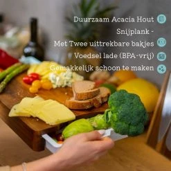 Kristies Kitchen Snijplank Met 2 Opvangbakken Kristie’s Kitchen - Borrelplank - Tapasplank - Antislip - Acacia 19 Kristies Kitchen Snijplank Met 2 Opvangbakken Kristie’s Kitchen - Borrelplank - Tapasplank - Antislip - Acacia -Maxwell & Williams winkel 550x550 659