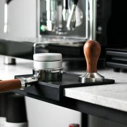 Barista-essentials Tampermat Met Hoek - Groot - Tampingmat - Tampermat -Maxwell & Williams winkel 550x550 738