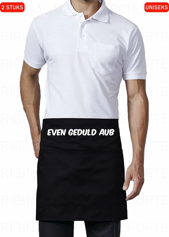 Roly 2 STUKS - EVEN GEDULD AUB Uniseks Korte Schorten - Zwart - One Size (volwassenen) - Horeca Schort - Bedieningsschort - Grappige | Leuke Teksten - Original Kwoots- Voor Zowel Mannen Als Vrouwen - Verstelbare Tailleband - Wasbaar - Cadeau - Apron 3 Roly 2 STUKS - EVEN GEDULD AUB Uniseks Korte Schorten - Zwart - One Size (volwassenen) - Horeca Schort - Bedieningsschort - Grappige | Leuke Teksten - Original Kwoots- Voor Zowel Mannen Als Vrouwen - Verstelbare Tailleband - Wasbaar - Cadeau - Apron