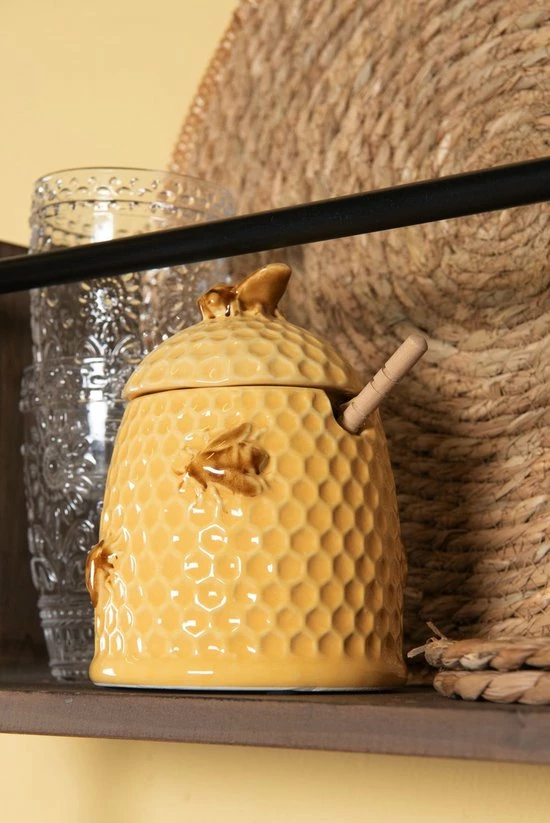 Clayre & Eef Honingpot Met Lepel Ø 11x14 Cm Geel Keramiek Rond Bijen Voorraadpot Deksel Bewaarpot Opbergpot 5 Clayre & Eef Honingpot Met Lepel Ø 11x14 Cm Geel Keramiek Rond Bijen Voorraadpot Deksel Bewaarpot Opbergpot - Afbeelding 3
